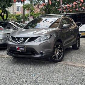 NISSAN QASHQAI EXCLUSIVE 4×4 AT