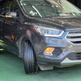 FORD ESCAPE SE 2.0L AT 4×2