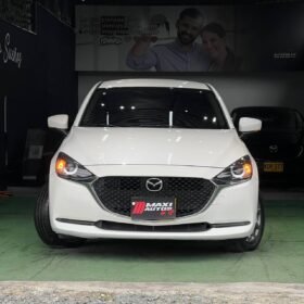 MAZDA 2 TOURING SEDAN AT 1.5CC