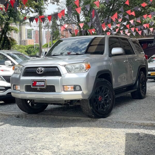TOYOTA 4RUNNER SR5 4.0 AT 4X4