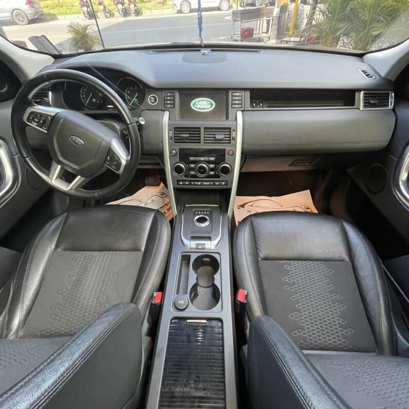 
								LAND ROVER DISCOVERY SPORT SE SI4 TP 2.0 7PSJ 4X4 full									