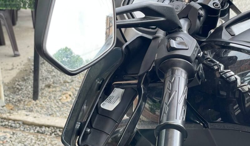 
								BAJAJ DOMINAR D 400 full									