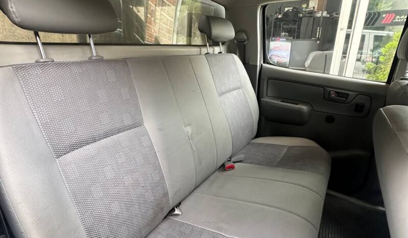 
								TOYOTA HILUX DC 2.7L MT 4×2 GASOLINA full									