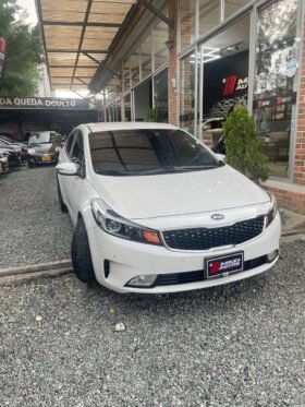 KIA CERATO PRO SX AT 1.6