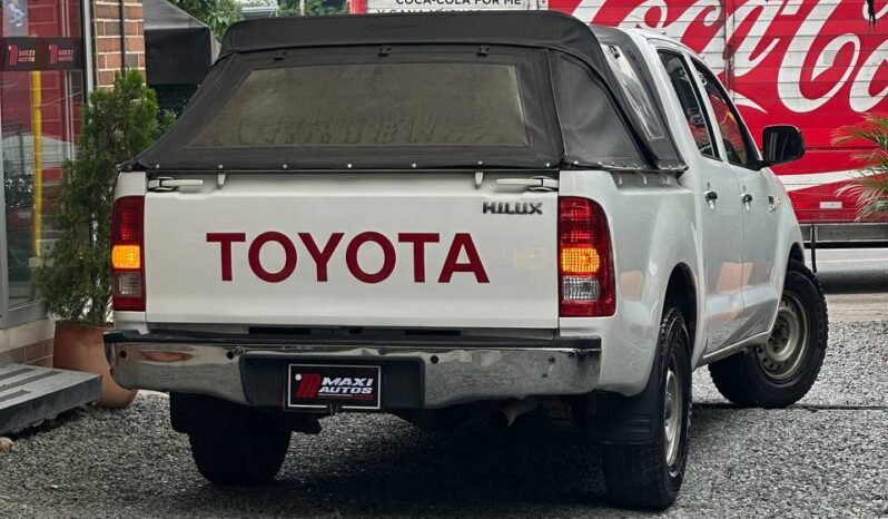 
								TOYOTA HILUX DC 2.7L MT 4×2 GASOLINA full									