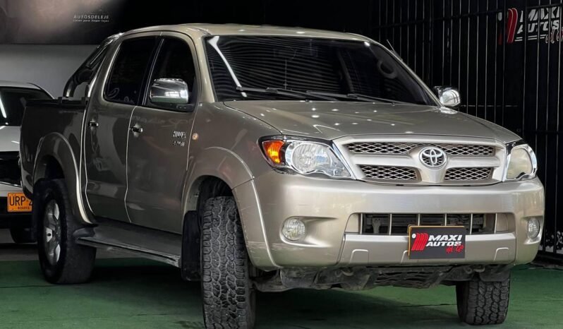 
								TOYOTA HILUX 2.7 MT 4×4 GASOLINA full									