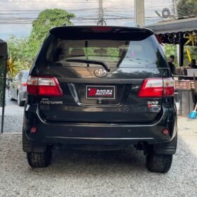 TOYOTA FORTUNER SR5 4X2 GASOLINA