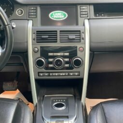 
										LAND ROVER DISCOVERY SPORT SE SI4 TP 2.0 7PSJ 4X4 full									