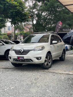 RENAULT KOLEOS PRILILEGE 2.5L AT 4×4