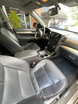 
										KIA Sorento EX full									