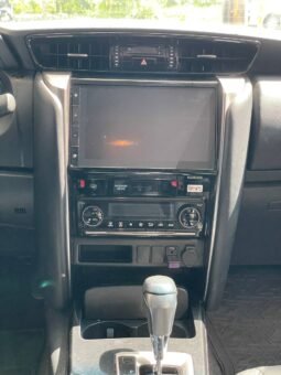 
										TOYOTA FORTUNER SR5 AT DIESEL 4X2 full									