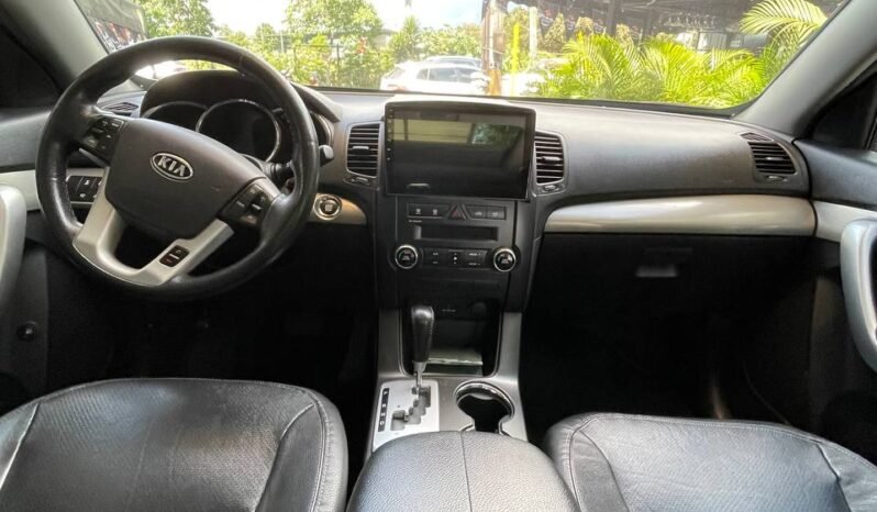 
								KIA Sorento EX full									