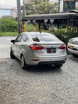 
										FORD FIESTA TITANIUM AT 1.6 full									