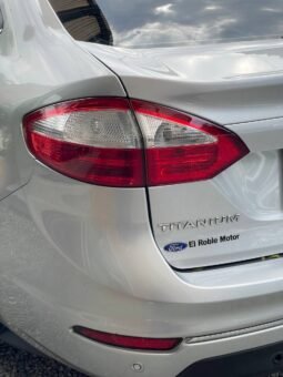 
										FORD FIESTA TITANIUM AT 1.6 full									