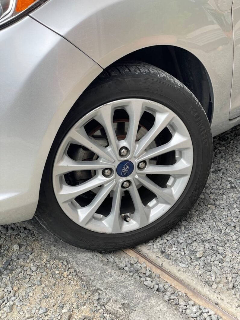 
								FORD FIESTA TITANIUM AT 1.6 full									