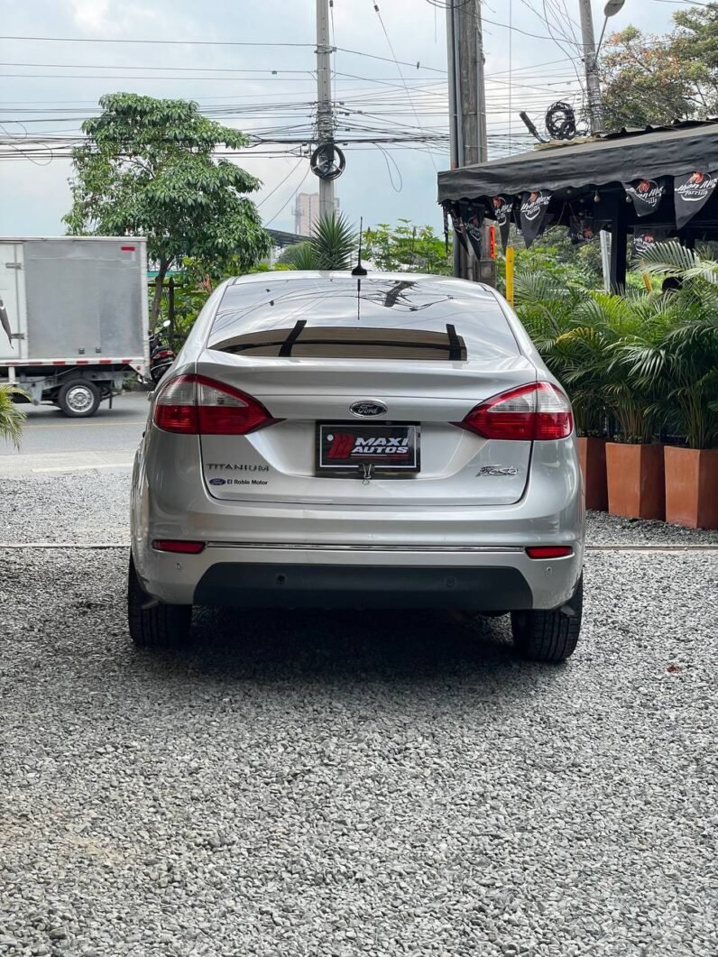 
								FORD FIESTA TITANIUM AT 1.6 full									