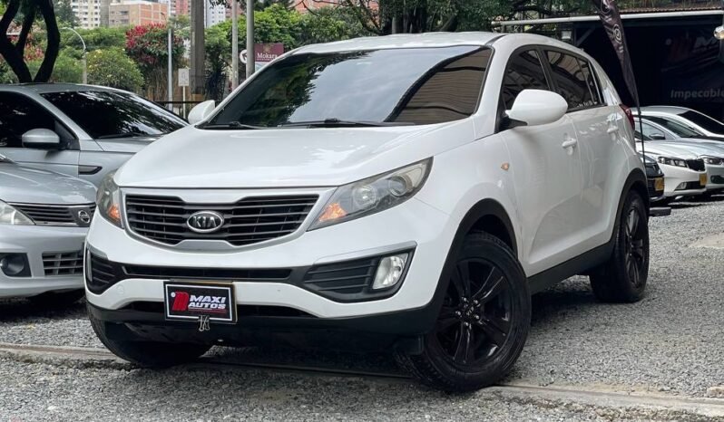 
								KIA SPORTAGE REVOLUTION 2.0 AT 4X2 GASOL full									