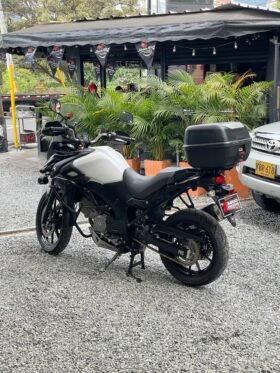 SUZUKI V-STROM 650 D