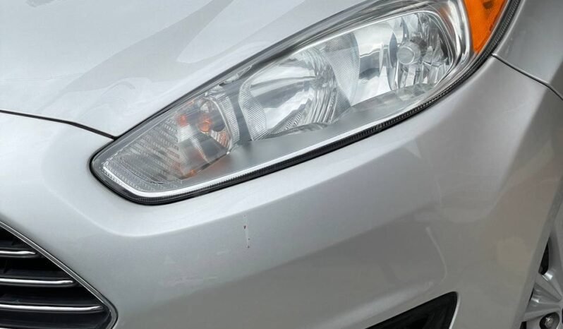 
								FORD FIESTA TITANIUM AT 1.6 full									