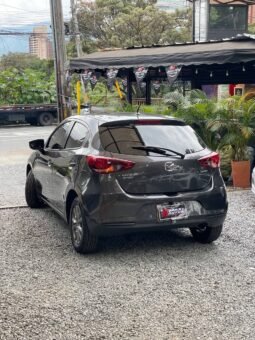 
										MAZDA 2 TOURING MT full									