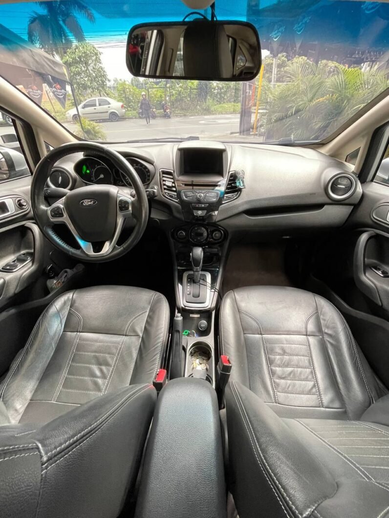 
								FORD FIESTA TITANIUM AT 1.6 full									
