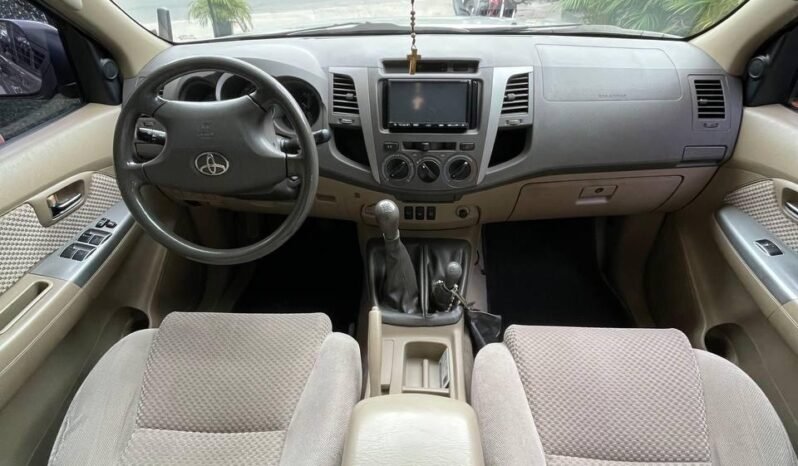 
								TOYOTA FORTUNER 2.7 4X4 AT 7PTOS GASOL full									