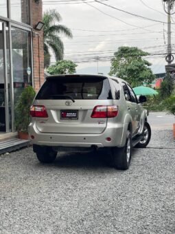 
										TOYOTA FORTUNER 2.7 4X4 AT 7PTOS GASOL full									