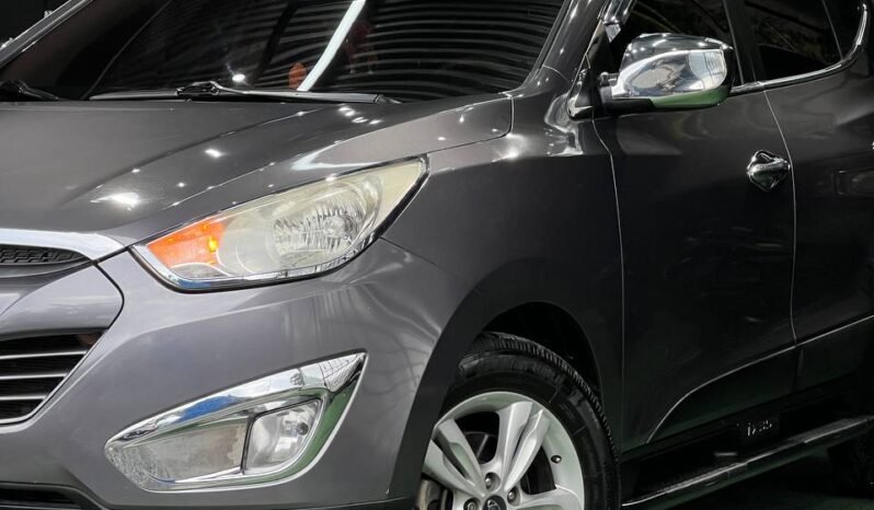 
								HYUNDAI TUCSON IX35 GL  MT 2.0 4X2 GASOLINA full									