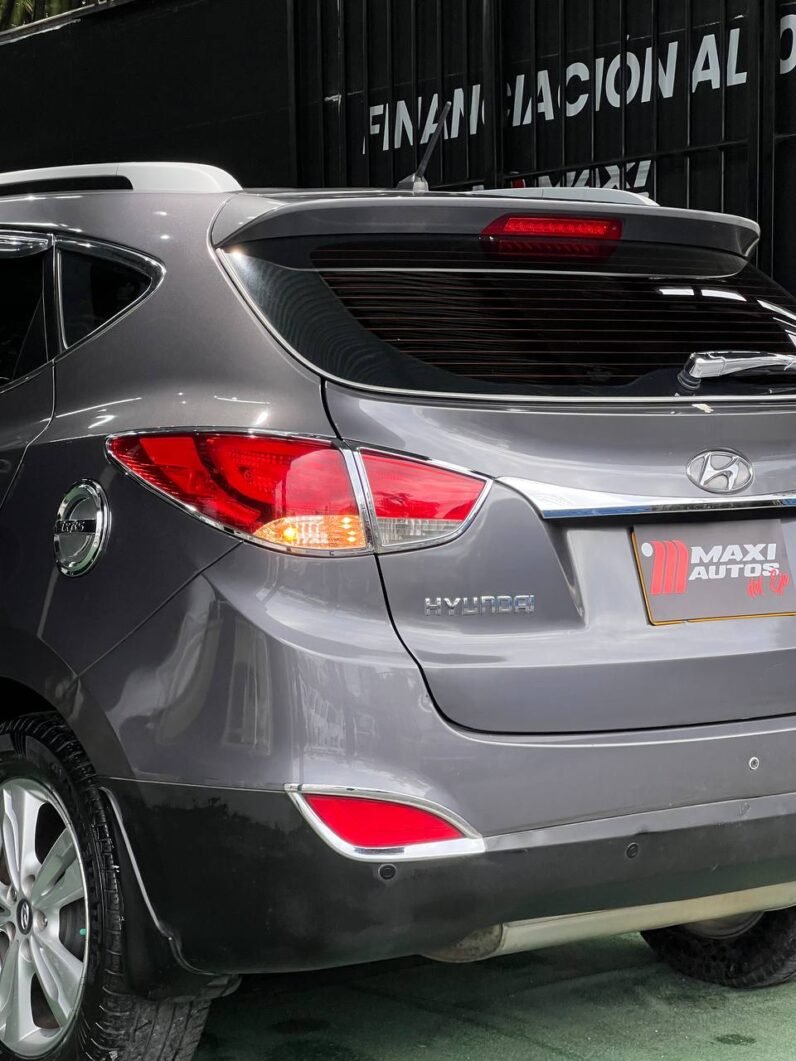 
								HYUNDAI TUCSON IX35 GL  MT 2.0 4X2 GASOLINA full									