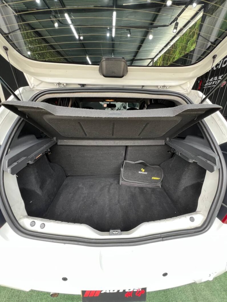 
								RENAULT SANDERO EXPRESSION 1.6 MT full									