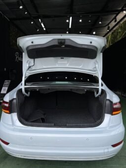 
										VOLKSWAGEN JETTA TSI COMFORTLINE 1.4T MT full									