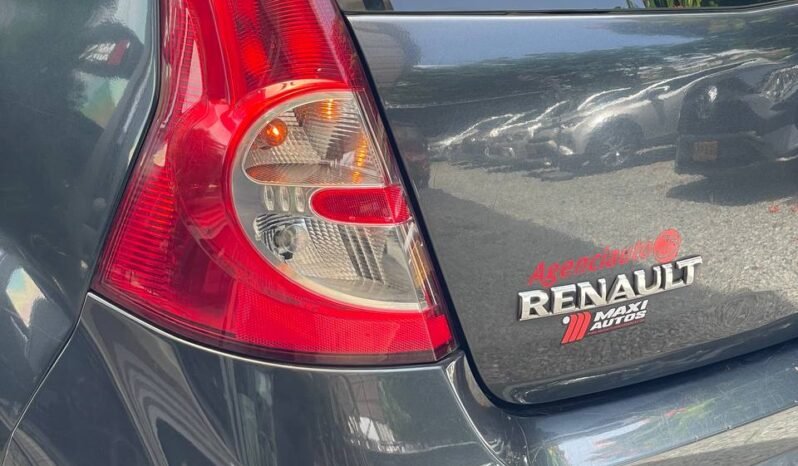
								RENAULT SANDERO AUTHENTIQUE full									