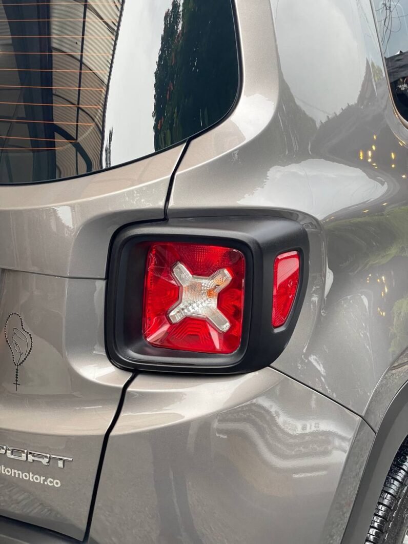 
								JEEP RENEGADE SPORT MT  4X2 full									