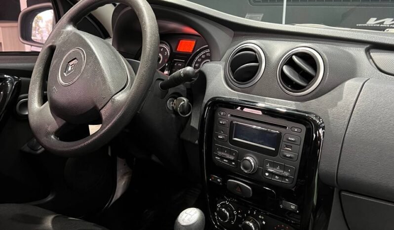 
								RENAULT SANDERO EXPRESSION 1.6 MT full									