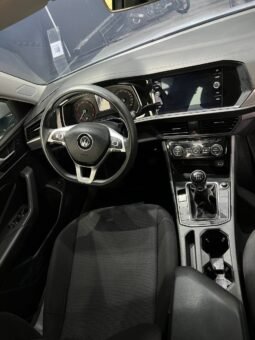 
										VOLKSWAGEN JETTA TSI COMFORTLINE 1.4T MT full									