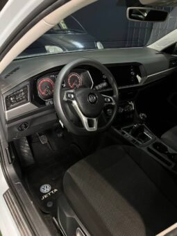 
										VOLKSWAGEN JETTA TSI COMFORTLINE 1.4T MT full									