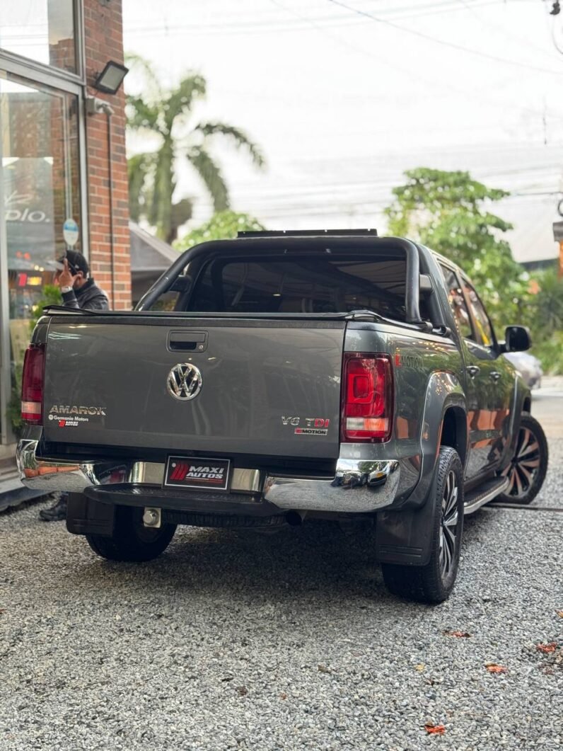 
								VOLKSWAGEN  AMAROK 3.0 V6 HIGHLINE AT 4×4 full									
