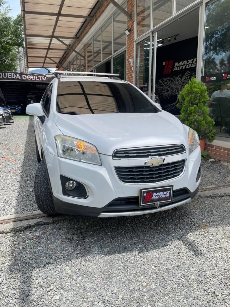 
								CHEVROLET TRACKER LS MT 1.8 4X2 full									