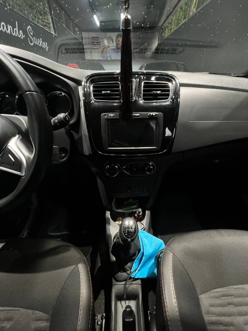 
								RENAULT STEPWAY INTENS MT 1.6 full									