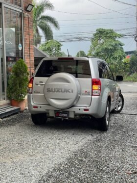 SUZUKI GRAND VITARA AT 2.4 4X4