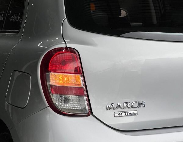 
								NISSAN MARCH ACTIVE MT 1.6 full									