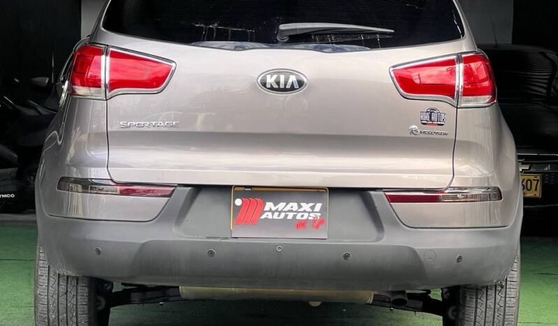 
								KIA SPORTAGE REVOLUTION 2.0 AT 4X2 GASOL full									