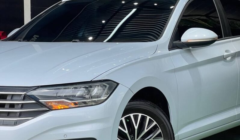 
								VOLKSWAGEN JETTA TSI COMFORTLINE 1.4T MT full									