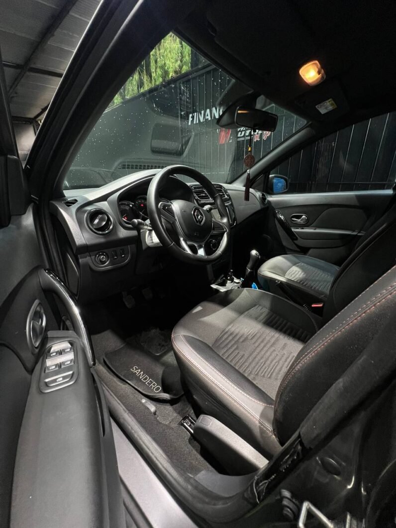 
								RENAULT STEPWAY INTENS MT 1.6 full									