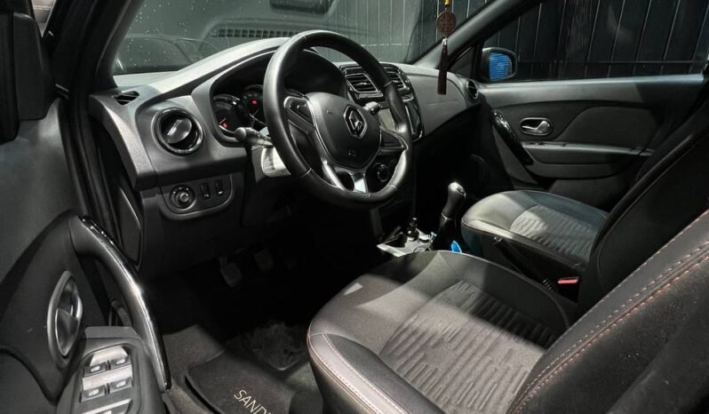 
								RENAULT STEPWAY INTENS MT 1.6 full									