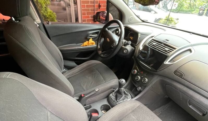 
								CHEVROLET TRACKER LS MT 1.8 4X2 full									