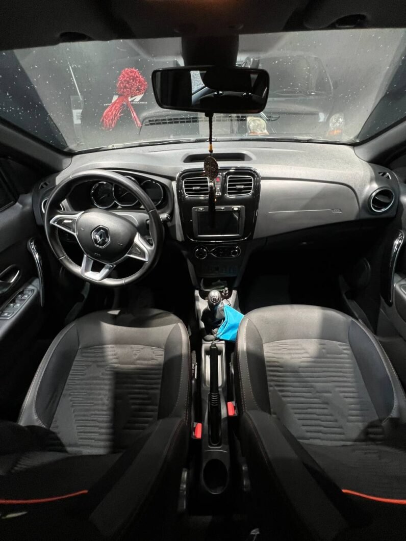 
								RENAULT STEPWAY INTENS MT 1.6 full									