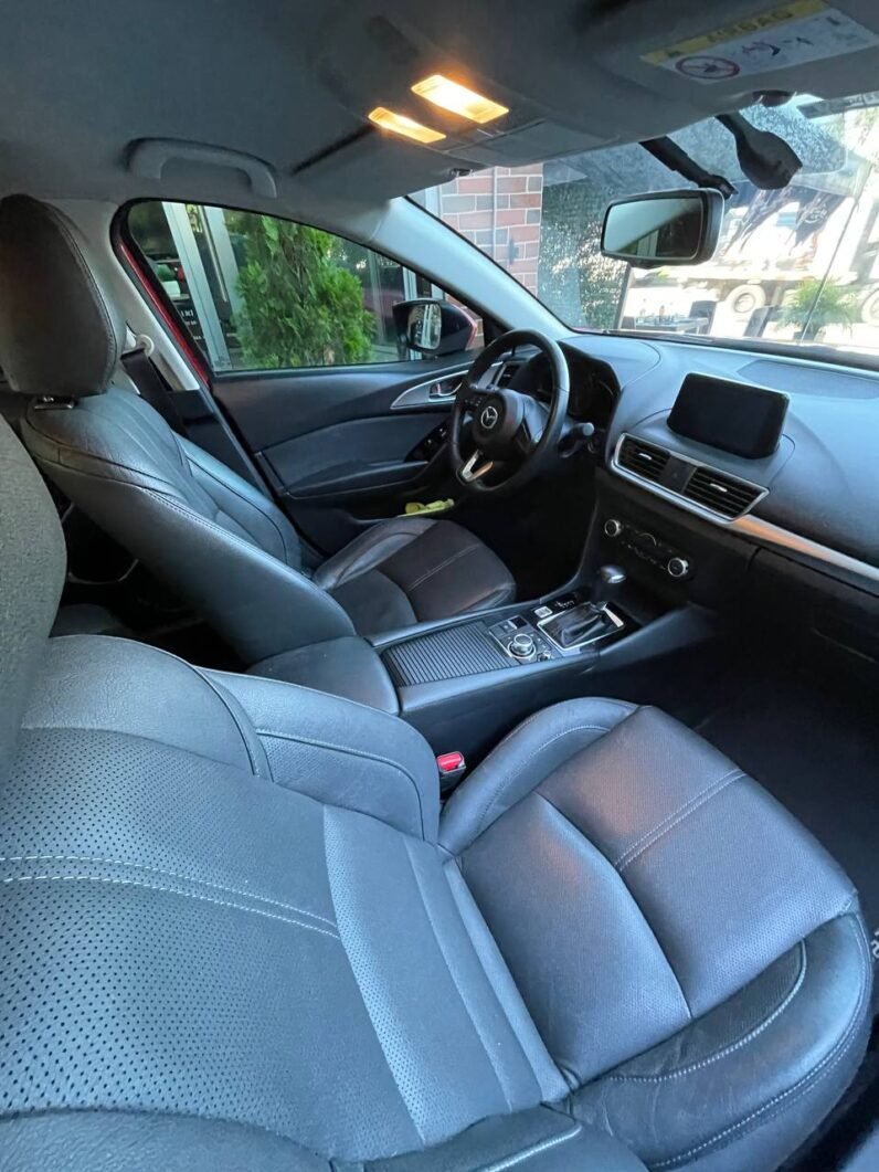 
								MAZDA 3 TOURING SD full									