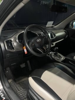 
										KIA SPORTAGE REVOLUTION 2.0 AT 4X2 GASOL full									