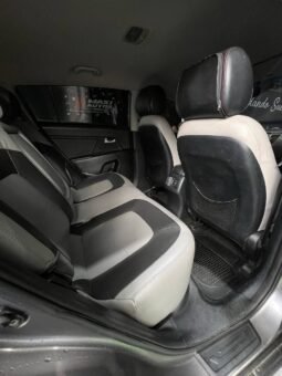 
										KIA SPORTAGE REVOLUTION 2.0 AT 4X2 GASOL full									